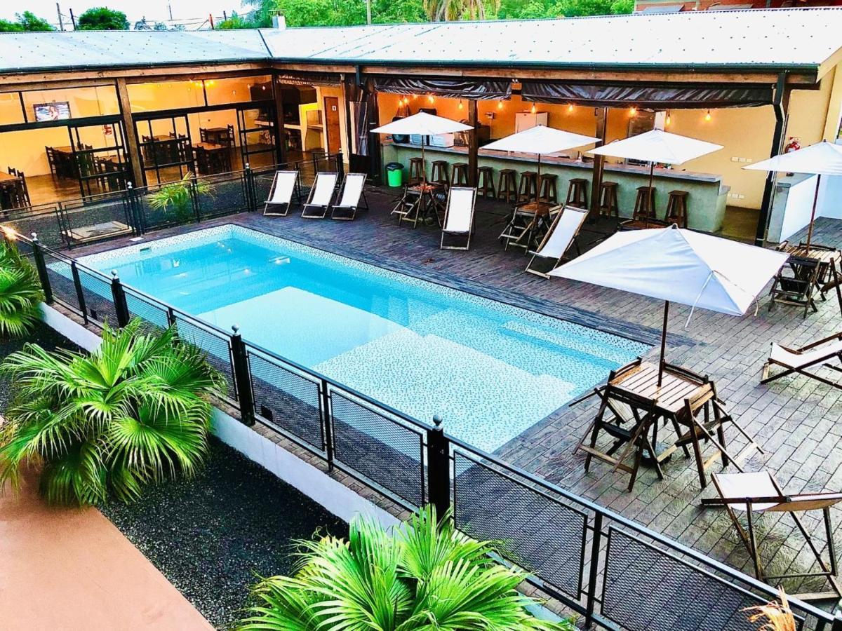 Hotel Alma Pura ปูแอร์โตอีกวาซู ภายนอก รูปภาพ