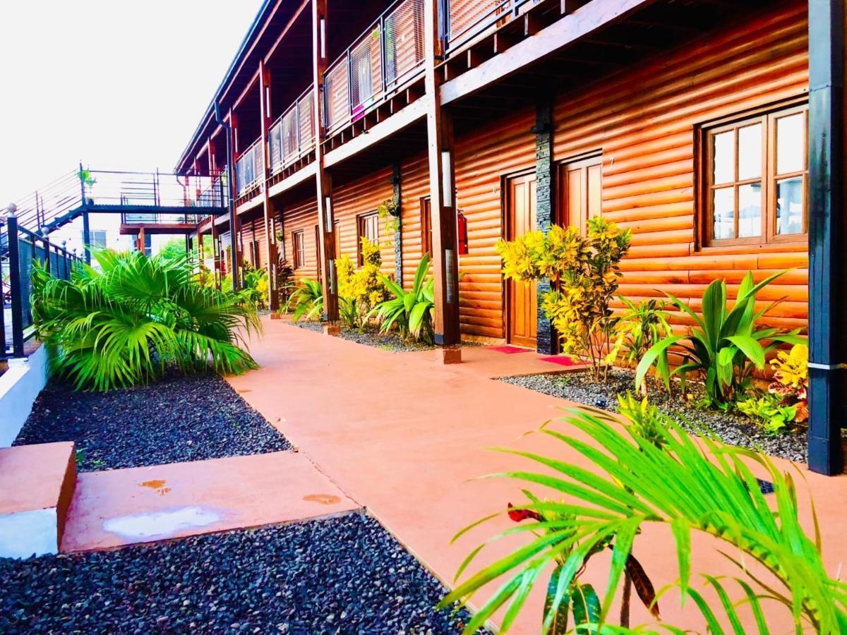 Hotel Alma Pura ปูแอร์โตอีกวาซู ภายนอก รูปภาพ