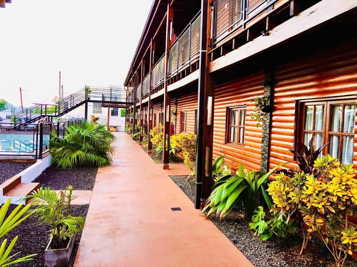 Hotel Alma Pura ปูแอร์โตอีกวาซู ภายนอก รูปภาพ