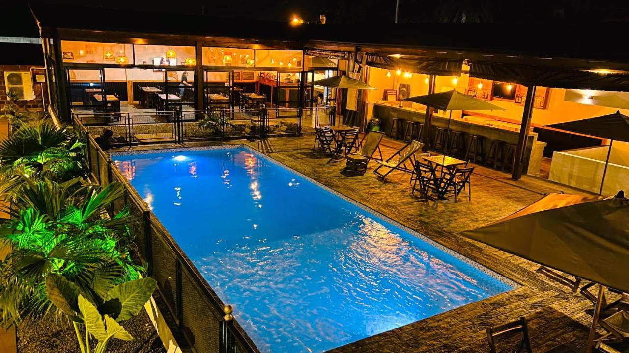 Hotel Alma Pura ปูแอร์โตอีกวาซู ภายนอก รูปภาพ